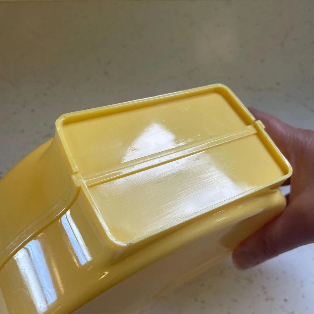 VTG 50s Art Deco Canary Yellow Plastic Disc Pitcher Mid-Century Atomic Retro